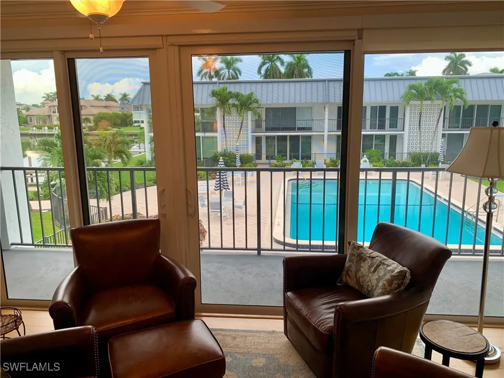 333 Harbour Drive Naples FL 34103