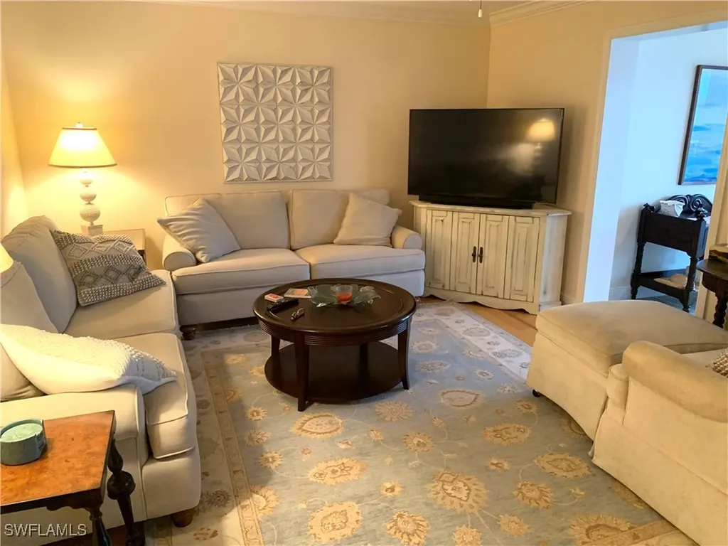 333 Harbour Drive Naples FL 34103