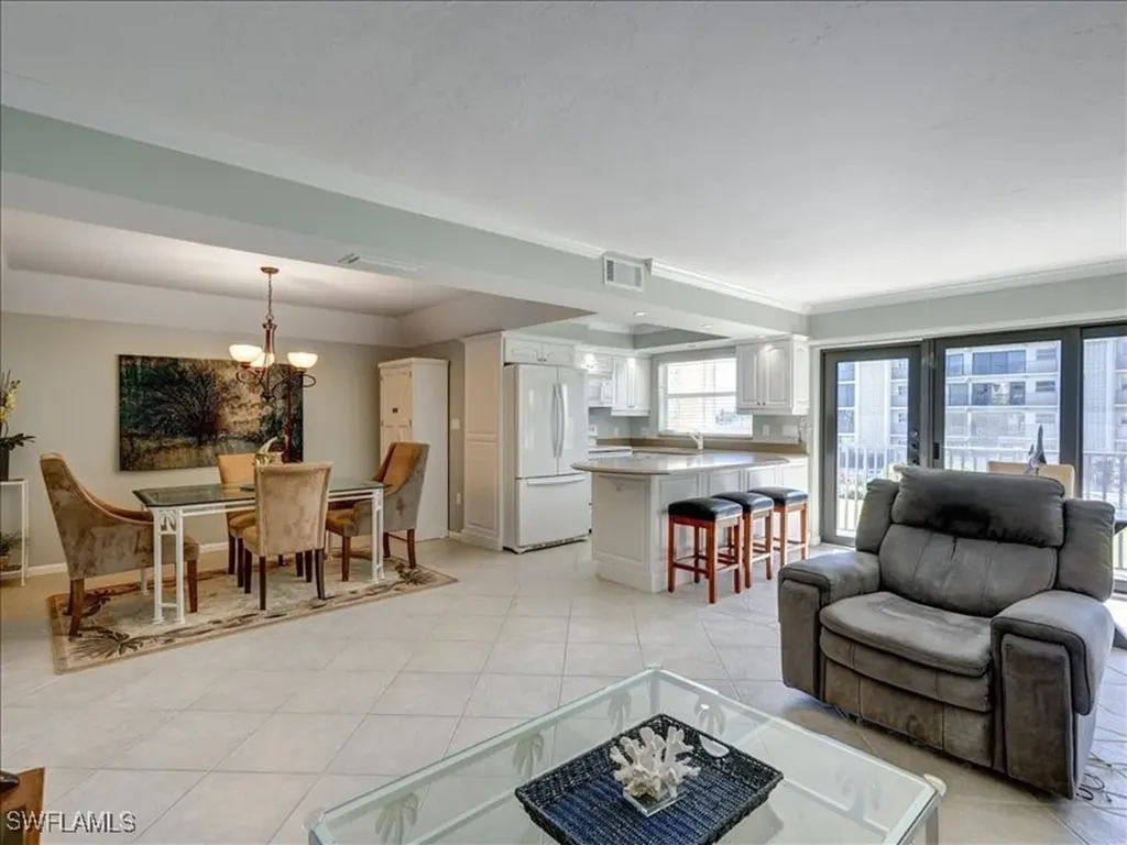 3200 Gulf Shore Boulevard N Naples FL 34103