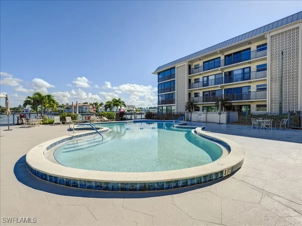 3200 Gulf Shore Boulevard N Naples FL 34103