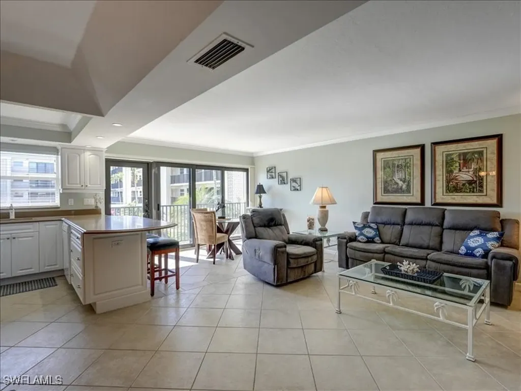 3200 Gulf Shore Boulevard N Naples FL 34103