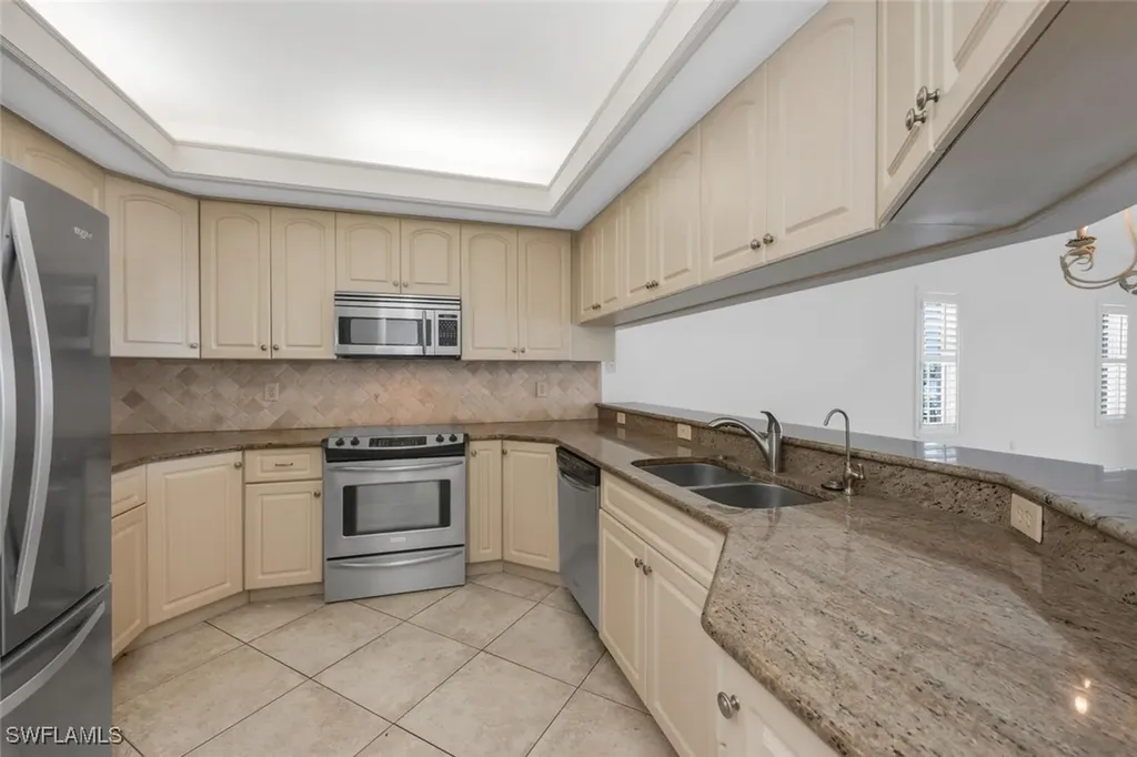 9380 Gulf Shore Drive Naples FL 34108
