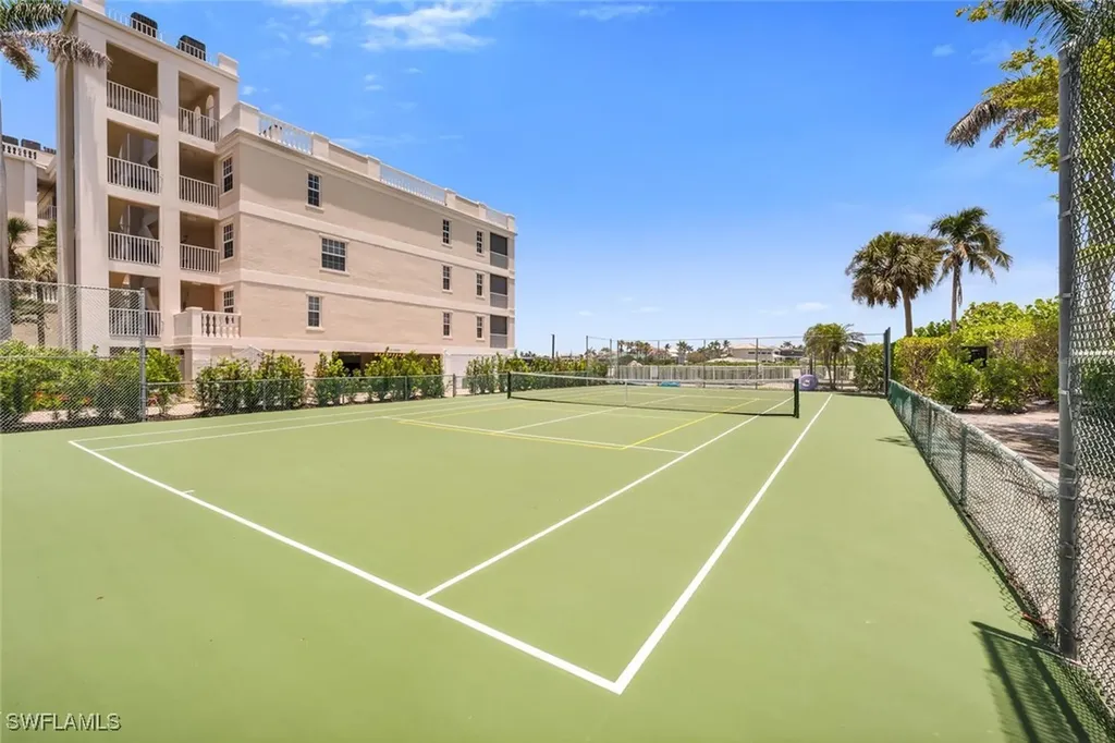 9380 Gulf Shore Drive Naples FL 34108