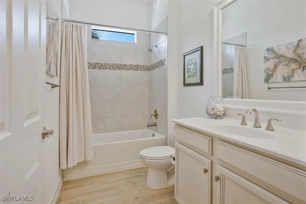 1422 Mockingbird Drive Naples FL 34120