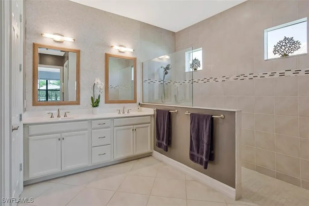1422 Mockingbird Drive Naples FL 34120