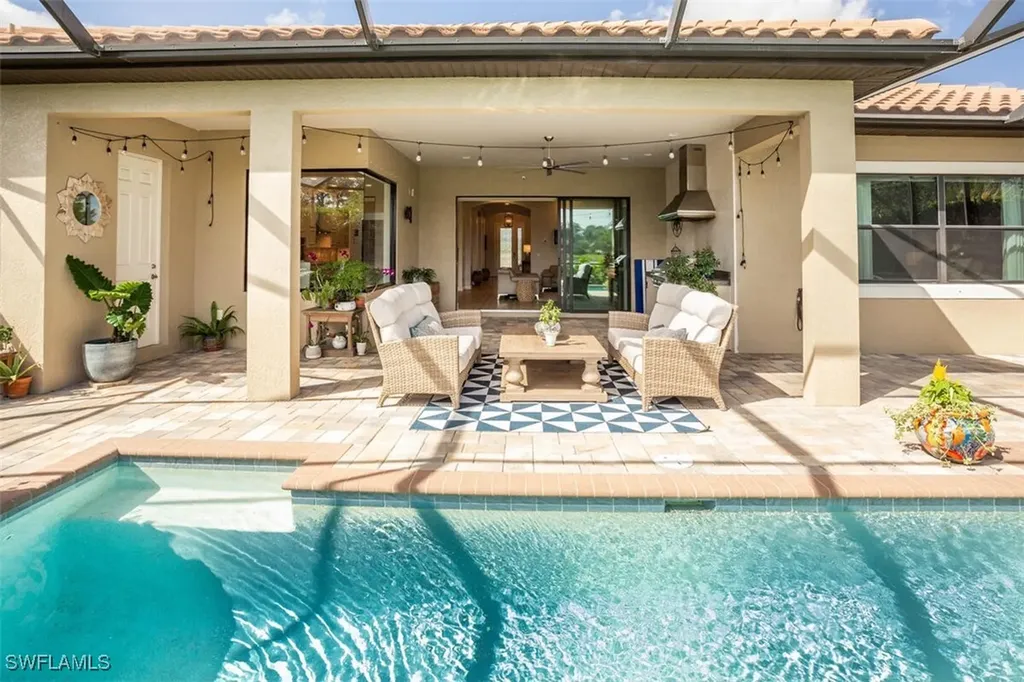 1422 Mockingbird Drive Naples FL 34120