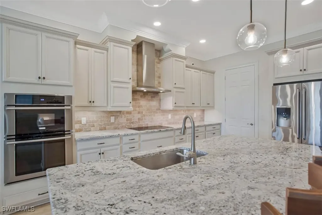 1422 Mockingbird Drive Naples FL 34120