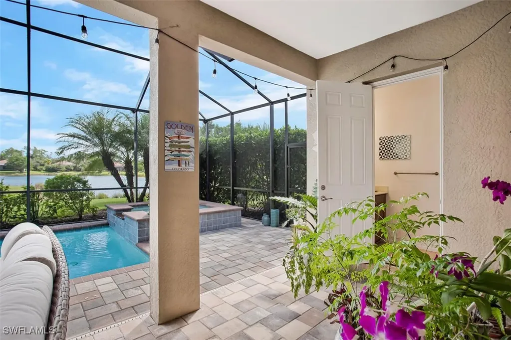 1422 Mockingbird Drive Naples FL 34120