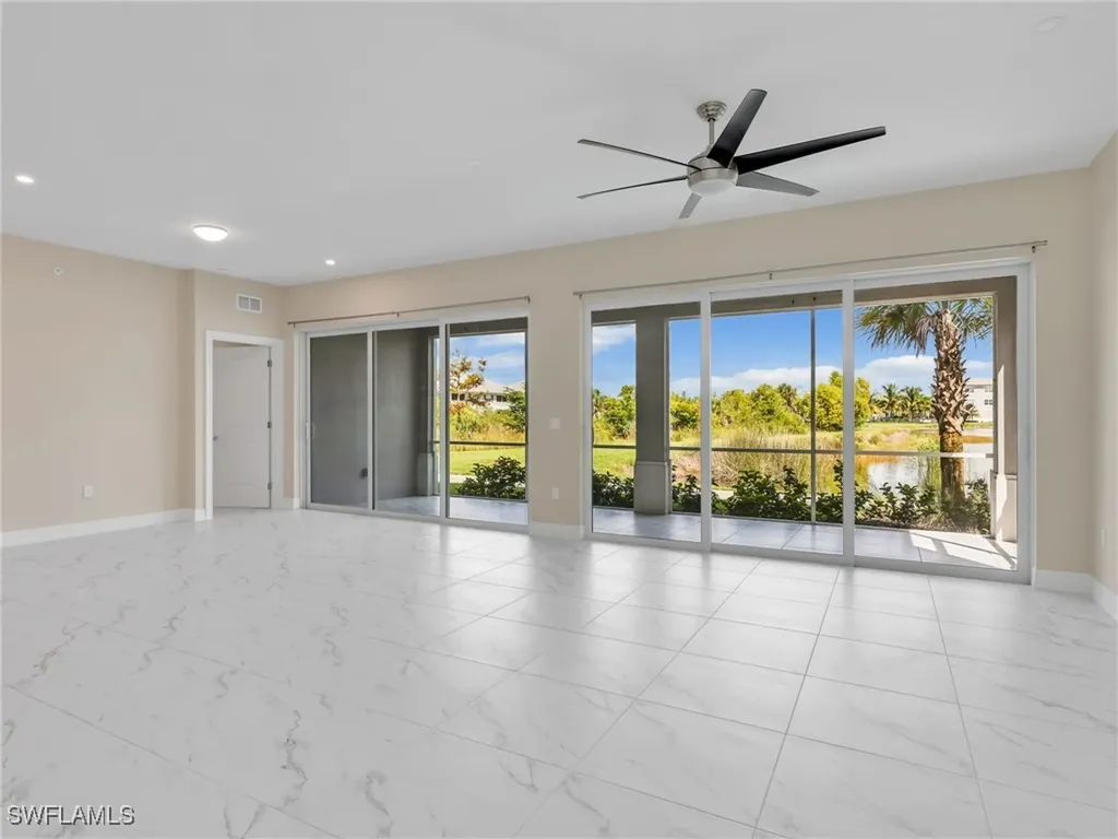 257 Indies Drive E Naples FL 34114