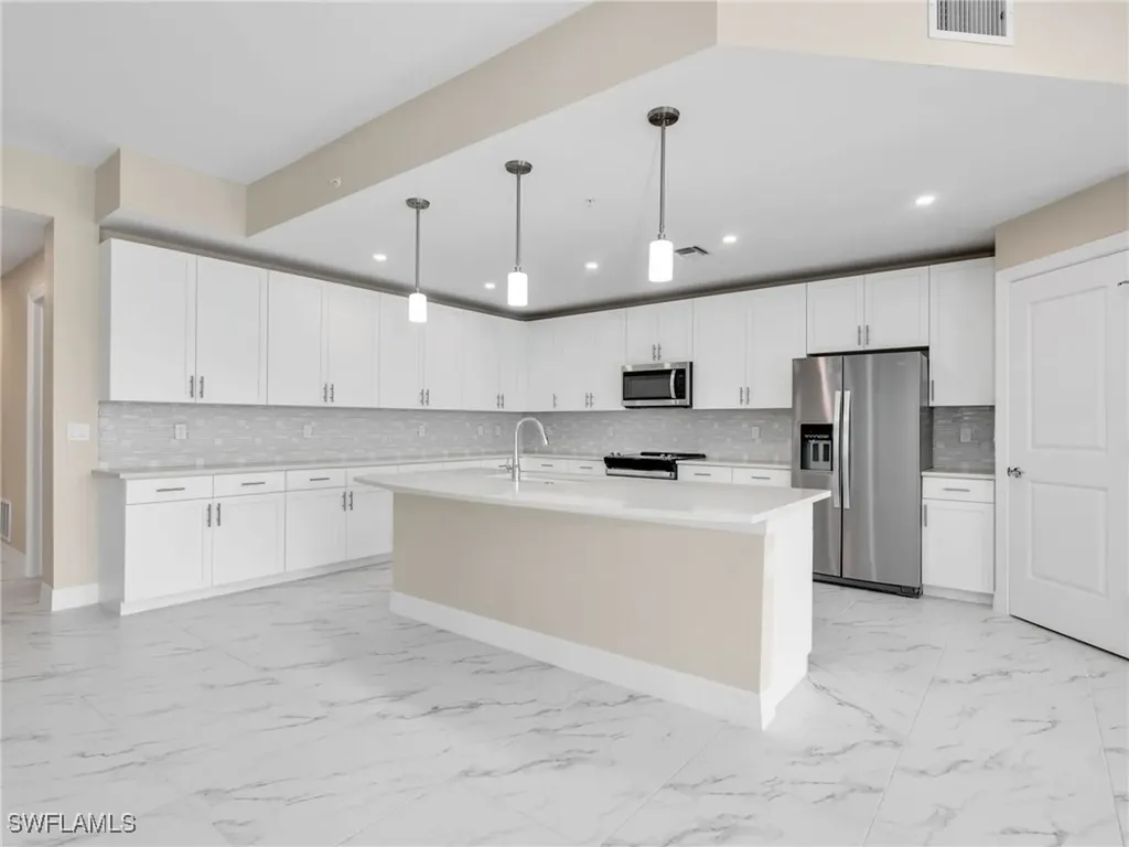 257 Indies Drive E Naples FL 34114