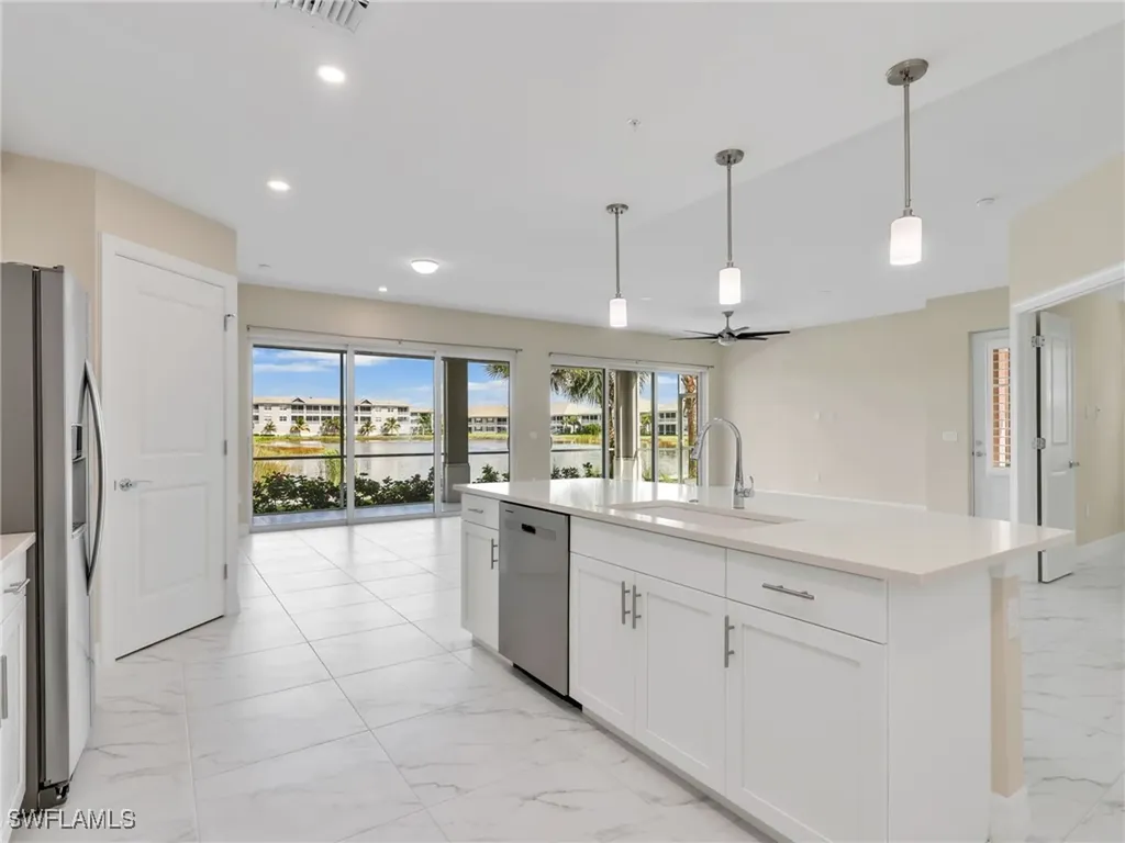 257 Indies Drive E Naples FL 34114