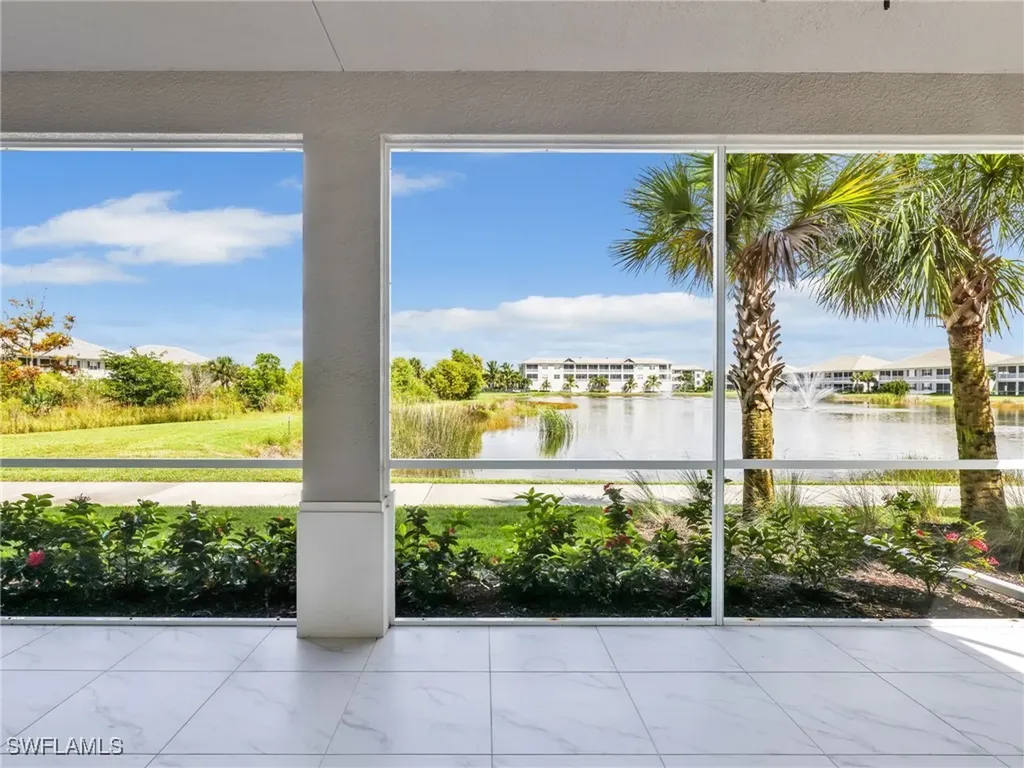 257 Indies Drive E Naples FL 34114