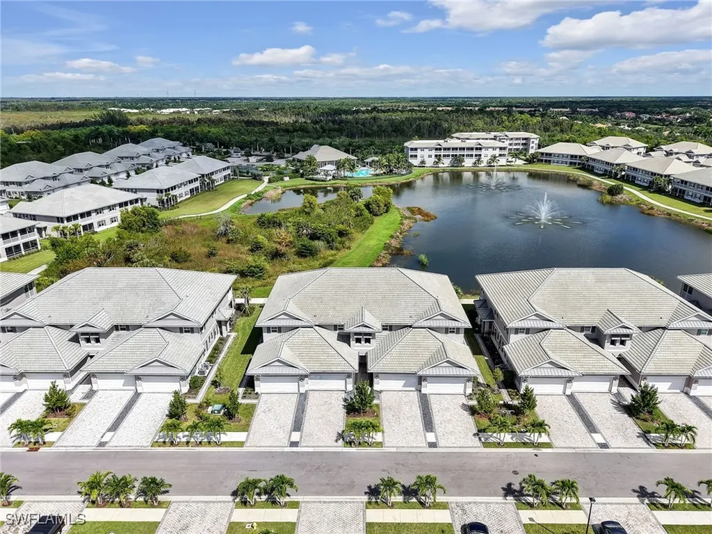 257 Indies Drive E Naples FL 34114
