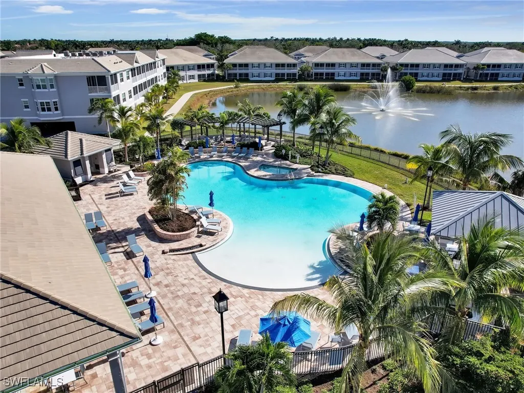 257 Indies Drive E Naples FL 34114