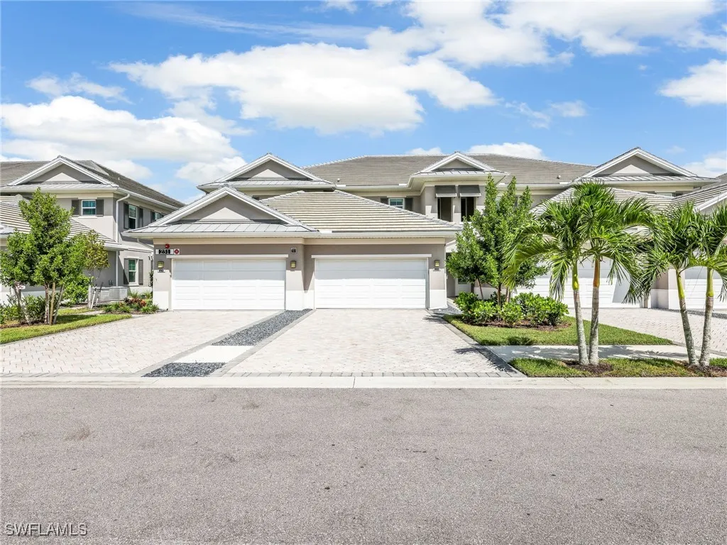 257 Indies Drive E Naples FL 34114