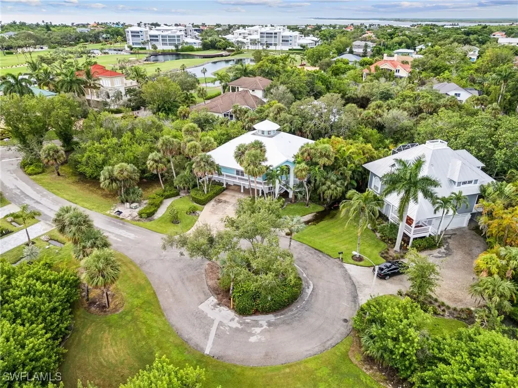 380 Periwinkle Court Marco Island FL 34145