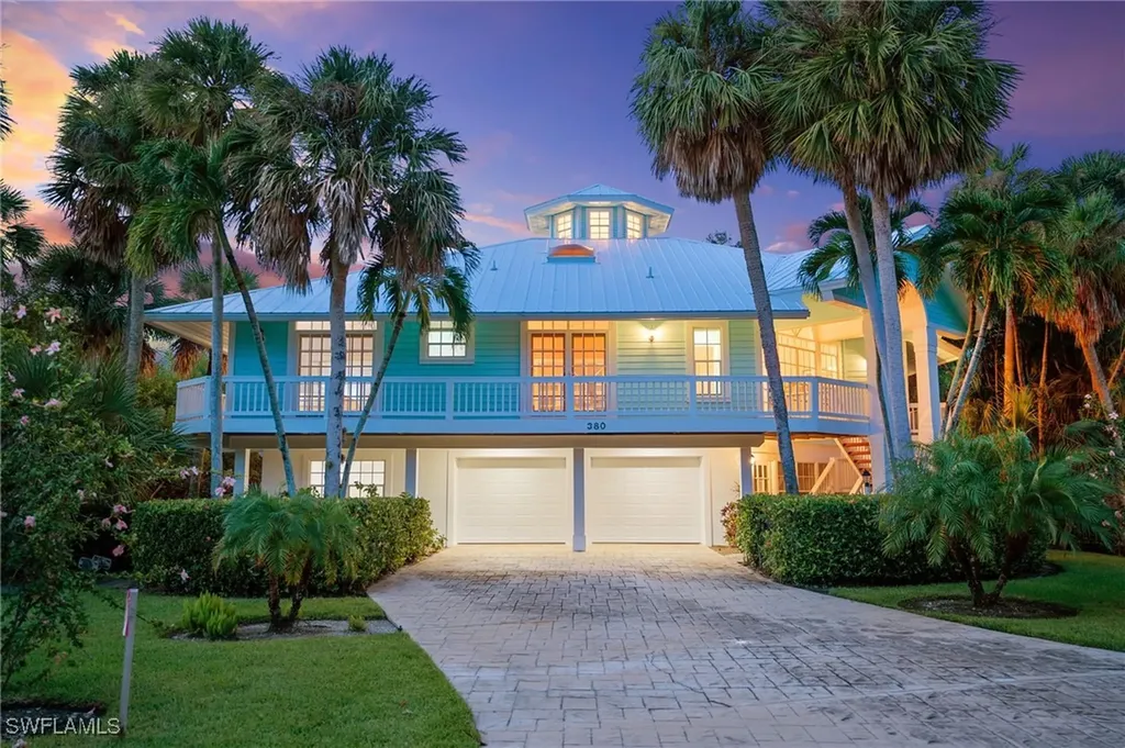 380 Periwinkle Court Marco Island FL 34145