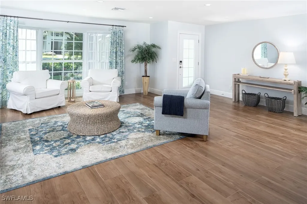 675 Yucca Road Naples FL 34102