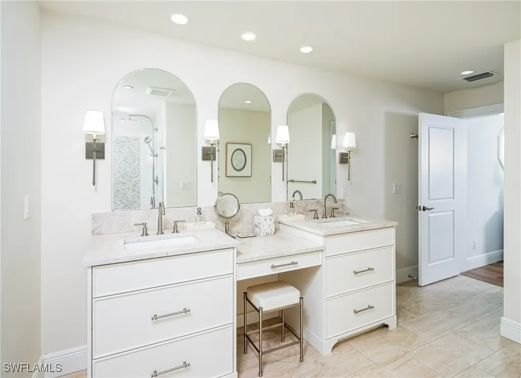 675 Yucca Road Naples FL 34102