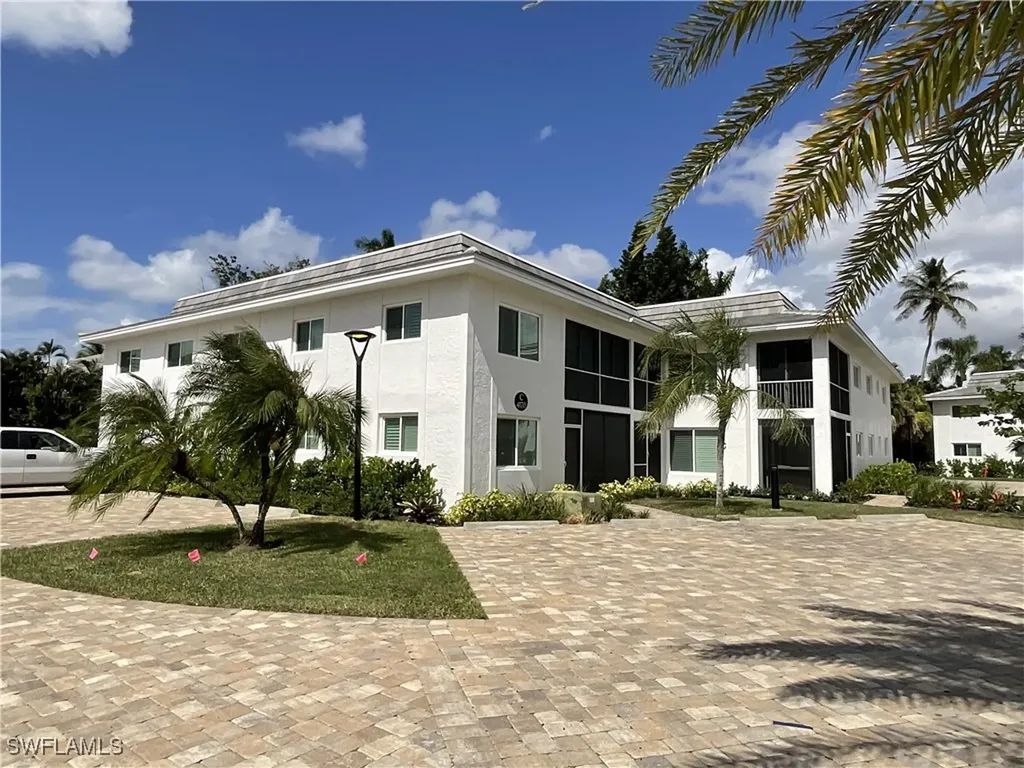 Naples FL, 4170 Crayton Road, Unit C8