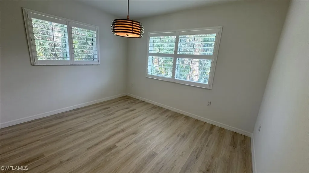 4170 Crayton Road Naples FL 34103