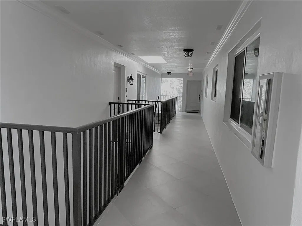 4170 Crayton Road Naples FL 34103
