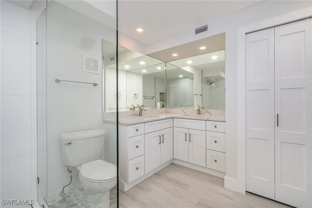 25870 Hickory Boulevard Bonita Springs FL 34134