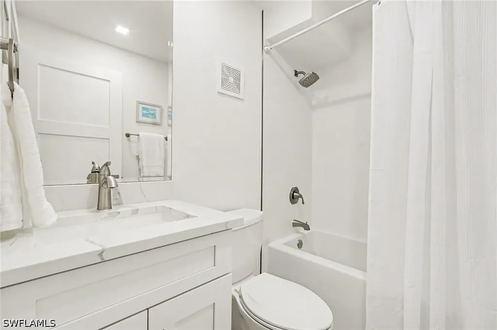 25870 Hickory Boulevard Bonita Springs FL 34134