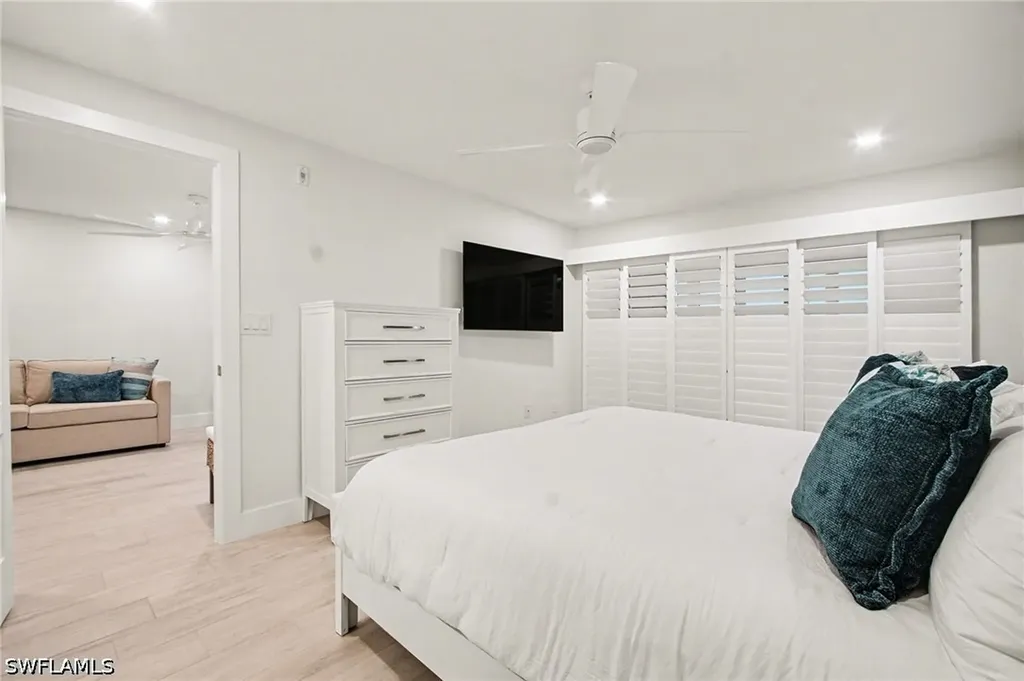 25870 Hickory Boulevard Bonita Springs FL 34134