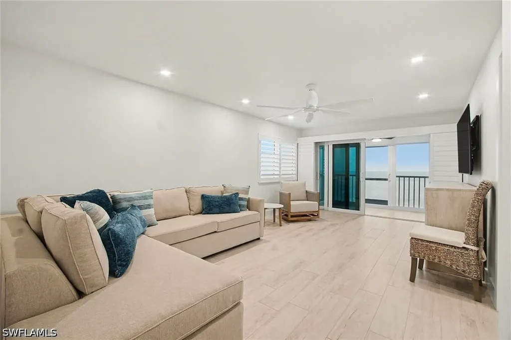 25870 Hickory Boulevard Bonita Springs FL 34134