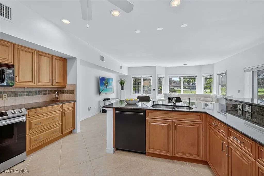 522 Cormorant Cove Naples FL 34113