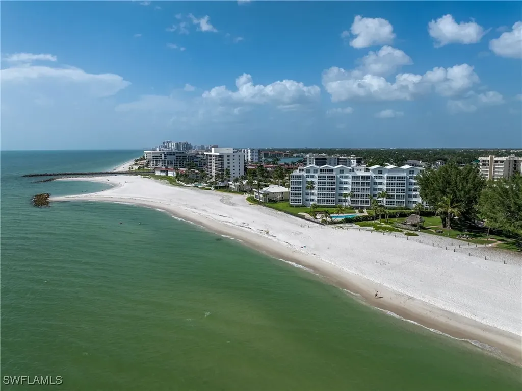2121 Gulf Shore Boulevard N Naples FL 34102