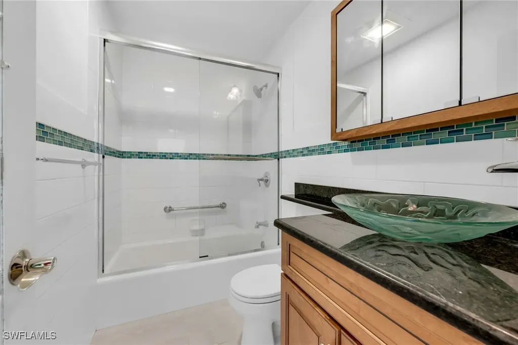2121 Gulf Shore Boulevard N Naples FL 34102