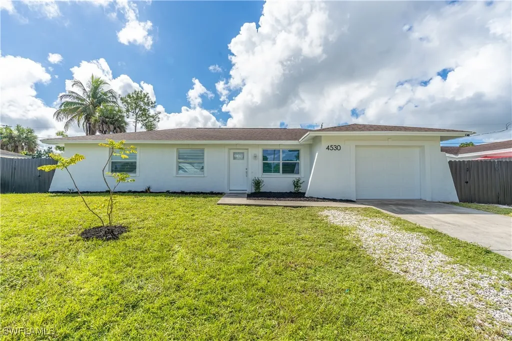 4530 22nd Place SW Naples FL 34116