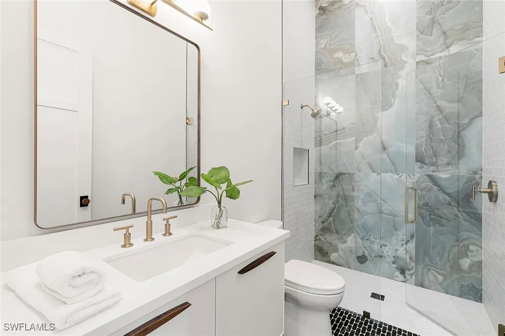 2337 Anthony Court Naples FL 34109