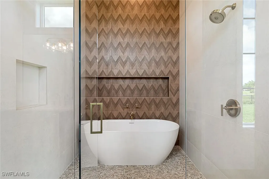 2337 Anthony Court Naples FL 34109