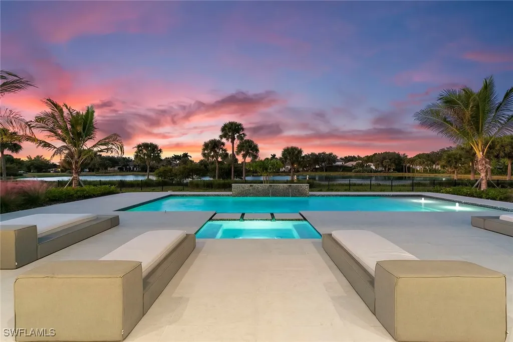 2337 Anthony Court Naples FL 34109