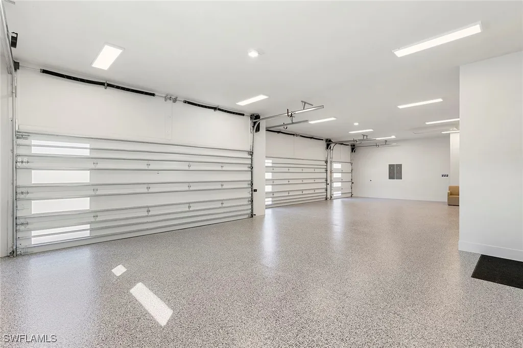 2337 Anthony Court Naples FL 34109
