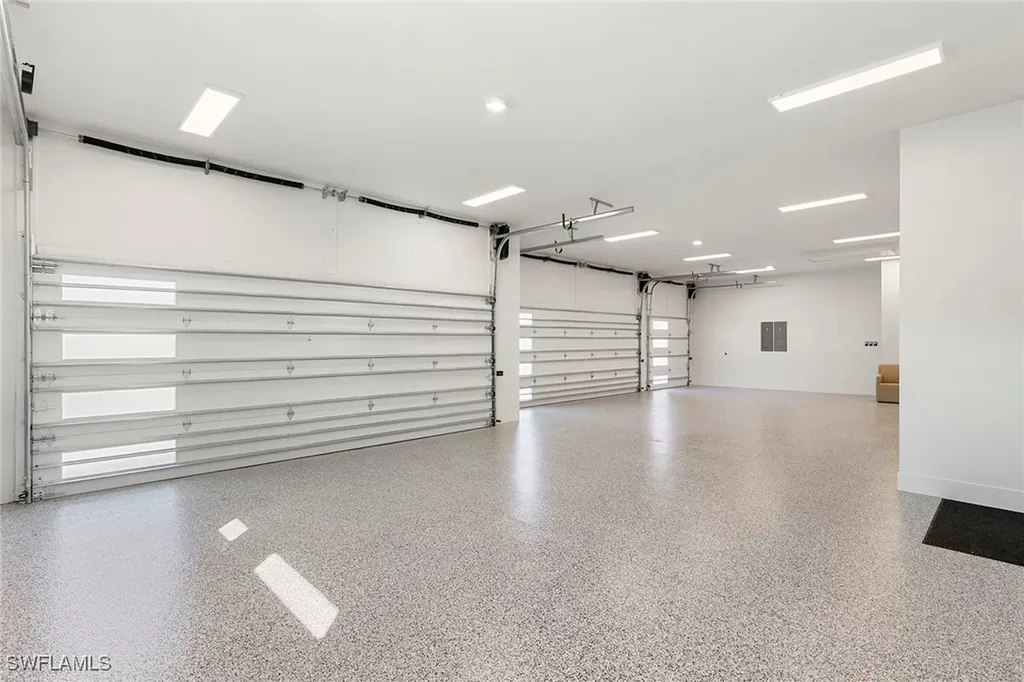 2337 Anthony Court Naples FL 34109