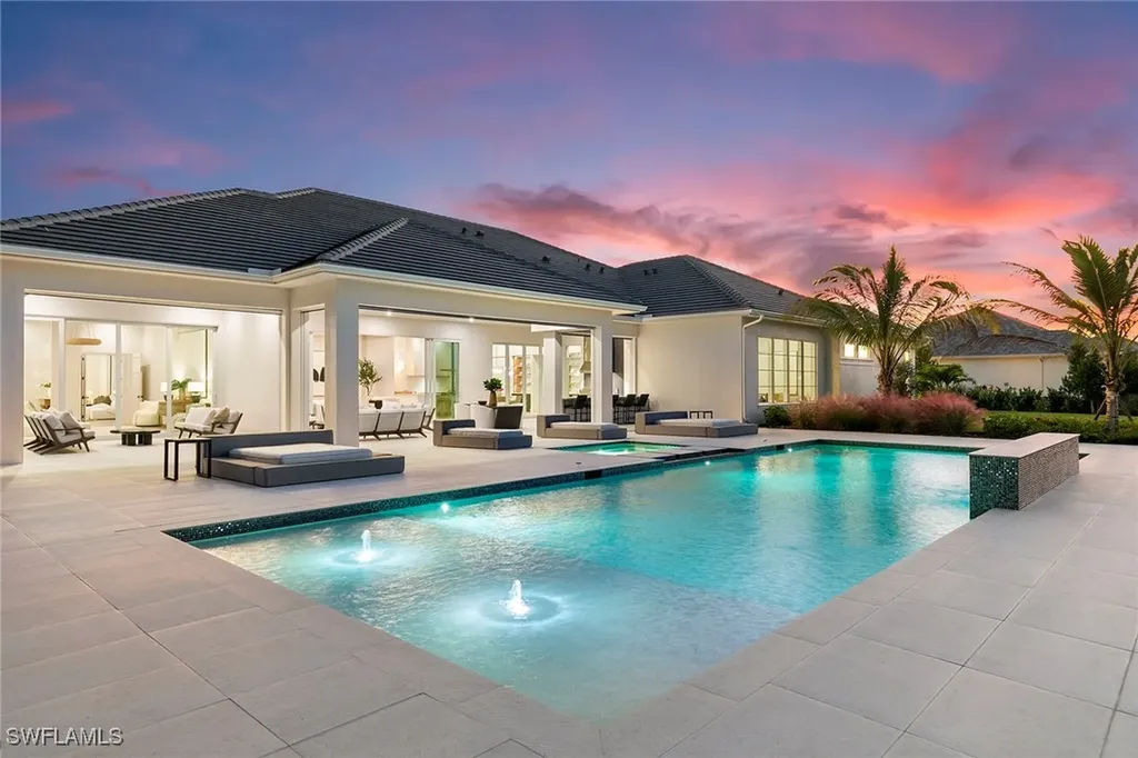 2337 Anthony Court Naples FL 34109