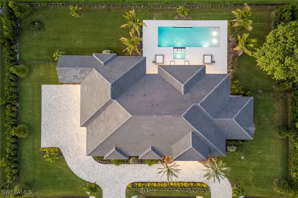 2337 Anthony Court Naples FL 34109