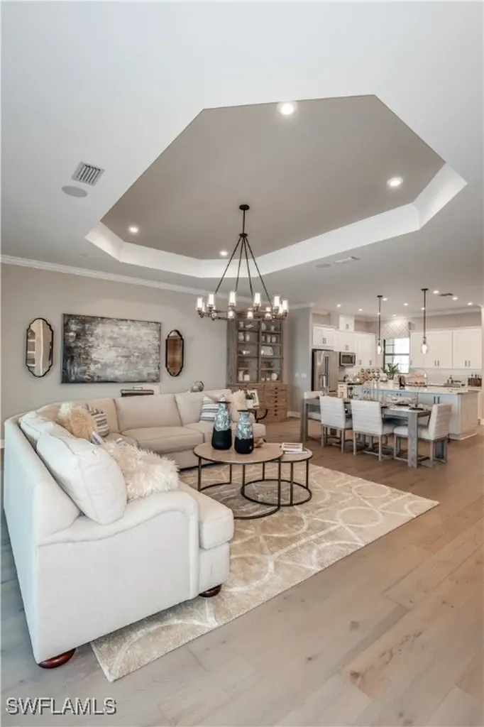15323 Lucerna Street Naples FL 34114
