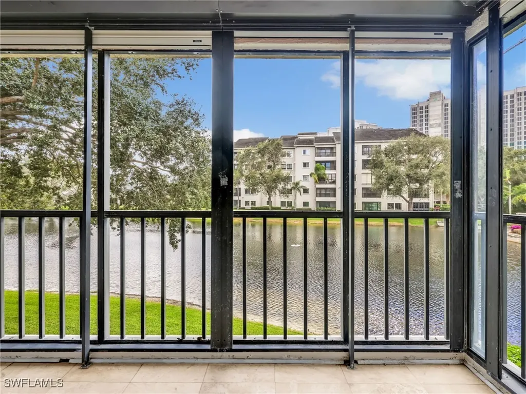 900 Arbor Lake Drive Naples FL 34110
