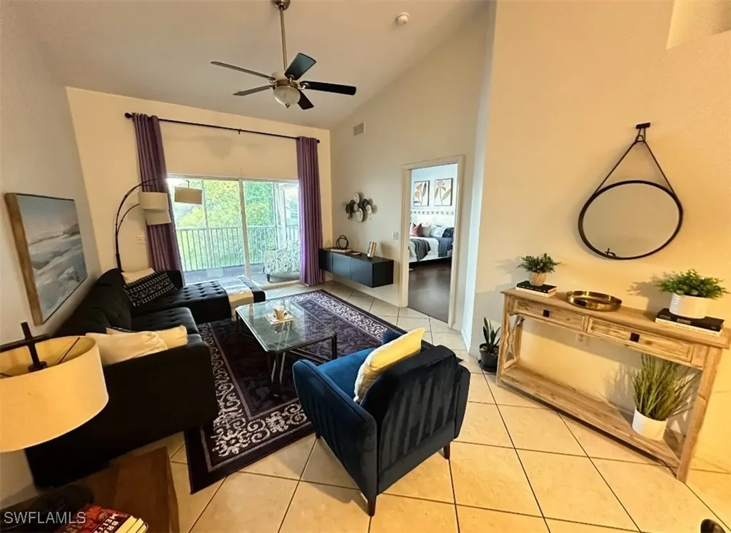 4910 Cougar Court N Naples FL 34109
