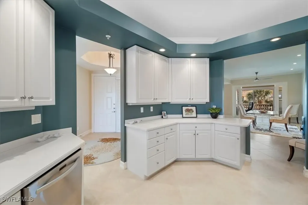 1845 Les Chateaux Boulevard Naples FL 34109