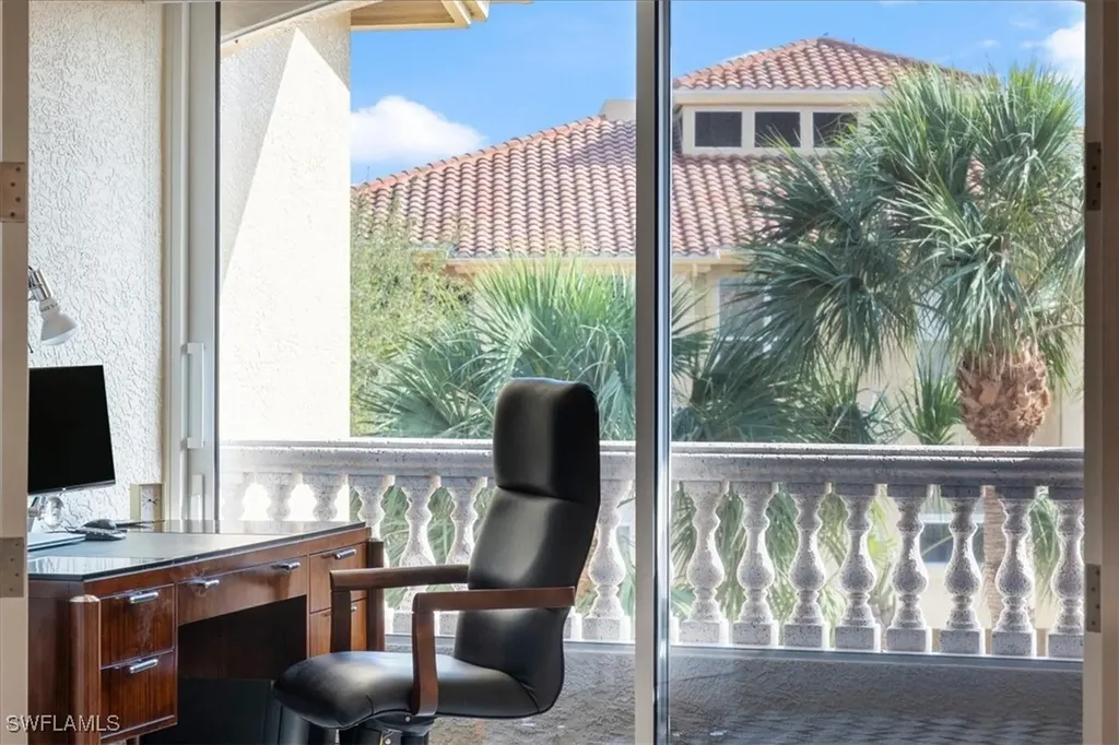 1845 Les Chateaux Boulevard Naples FL 34109
