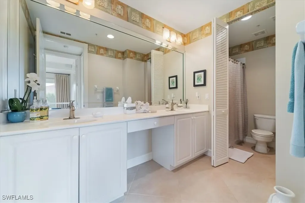 1845 Les Chateaux Boulevard Naples FL 34109