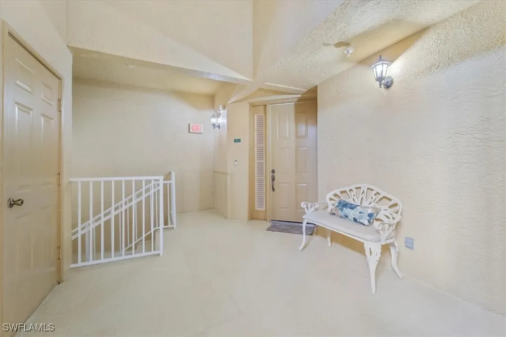 1845 Les Chateaux Boulevard Naples FL 34109