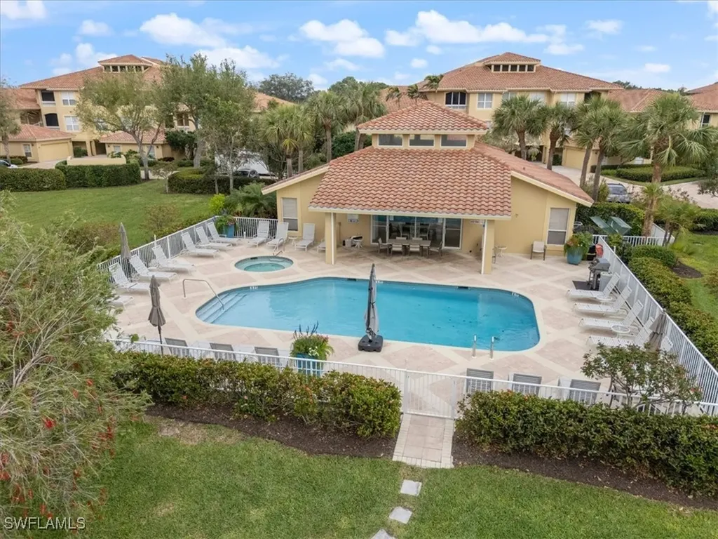 1845 Les Chateaux Boulevard Naples FL 34109