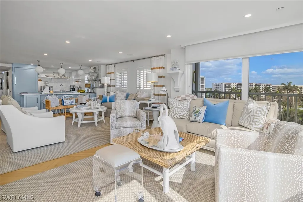 3483 Gulf Shore Boulevard N Naples FL 34103